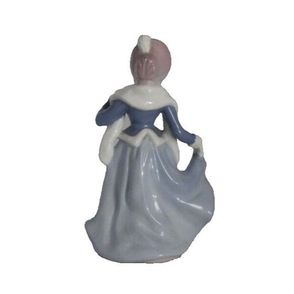 Gerold Porzelllan Vintage W. Germany Porcelain Victorian Woman 7 1/2" tall - Picture 3 of 4